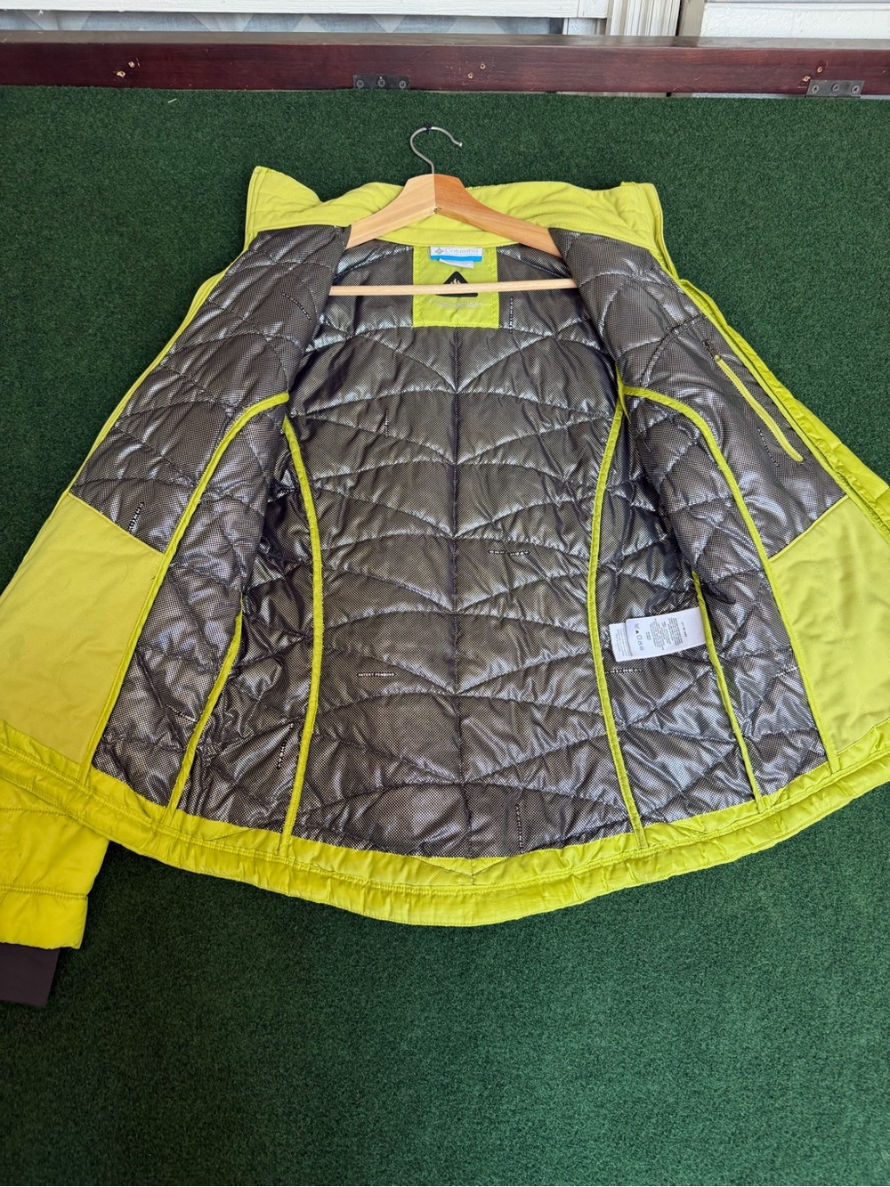 Columbia Lime Green Quilted Puffer Jacket - Picture 3 of 8